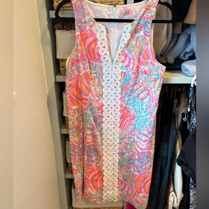 Lilly Pulitzer Ryder shift dress “Multi Swish Fish" print. Size 8